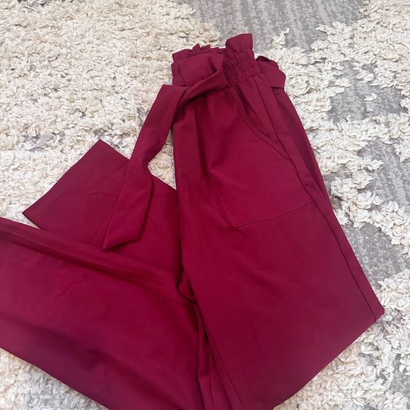 Red pants. Stretchy wide waistband. High waisted. - Picture 4 of 6